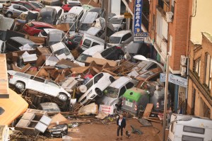 Flash floods in Spain kill at least 95 people